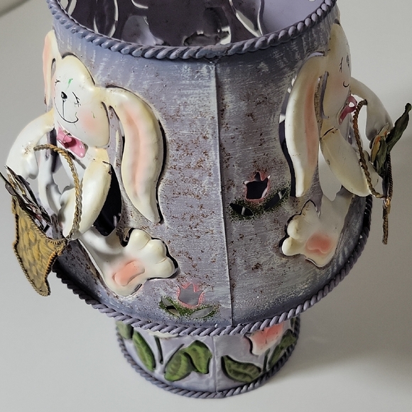 Charming Bunny Decorative Tealight/Candleholder With Tulips - Picture 8 of 12